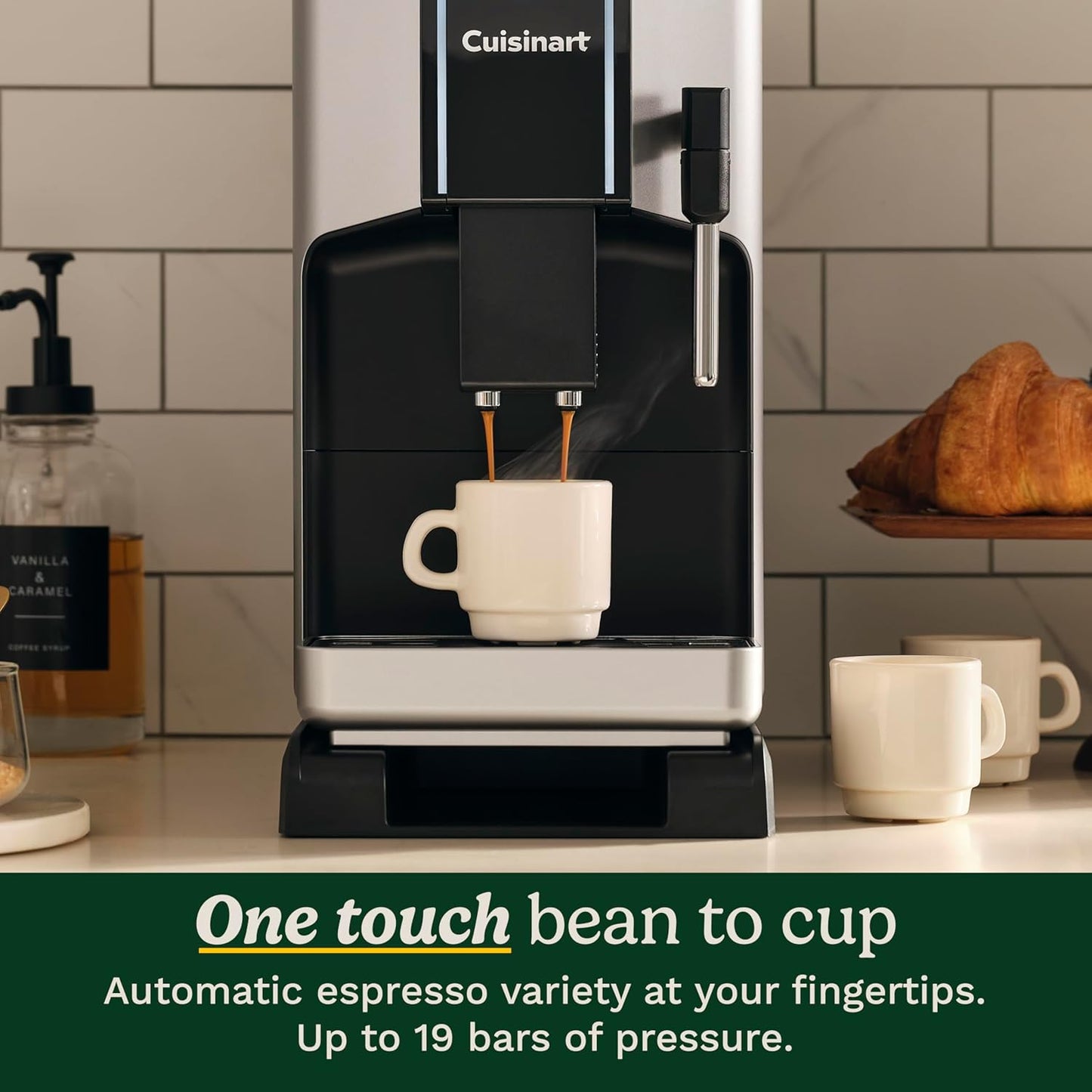 Cuisinart Espresso Bar Fully Automatic Espresso Machine, Makes Hot or Cold Cafe-Quality Cappuccino, Lattes, Americanos and Cold Extracted Espresso, Steam/Frothing Wand for Milk-Based Drinks, EM-550