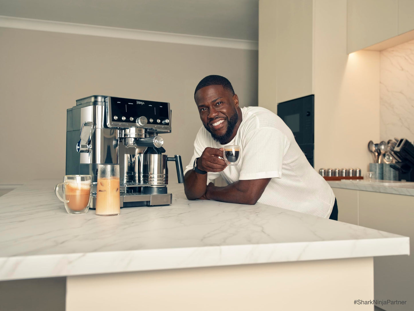 Ninja Luxe Café Premier 3-in-1 Espresso Machine, Drip Coffee, & Rapid Cold Brew | Built-in Coffee Grinder, Hands-Free Milk Frother, Assisted Tamper for Cappuccinos & Lattes | Stainless Steel | ES601